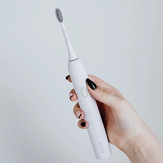 Электрическая зубная щетка Revyline RL 060 Белая