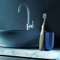 Зубная щетка Oral-B Pro-Expert Clean - изображение 7