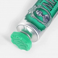 Зубная паста Marvis Classic Strong Mint Классическая мята 85 мл