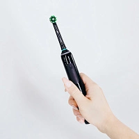 Электрическая зубная щетка Oral-B Pro 3 3500 Cross Action Black D505.513.3