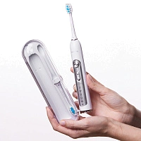 Набор зубных щеток Revyline RL 010 White + RL 010 Black - изображение 10