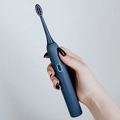 Электрическая зубная щетка Revyline RL 060 Голубая